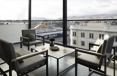 THE PORT SQUARE HOTEL